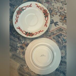 Red Ribbon Christmas Pattern saucers